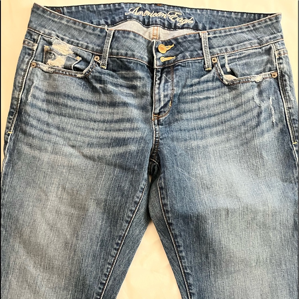 American Eagle High Rise Capris